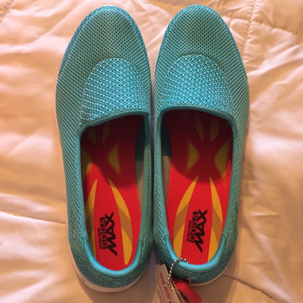 Sketchers Go Walk 4! 💙